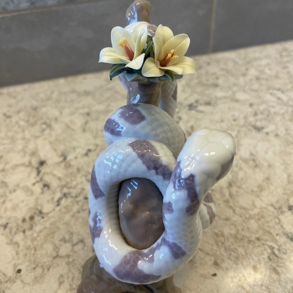 Lladro‎ -The Snake- The Chinese Zodiac Collection - Picture 14 of 15